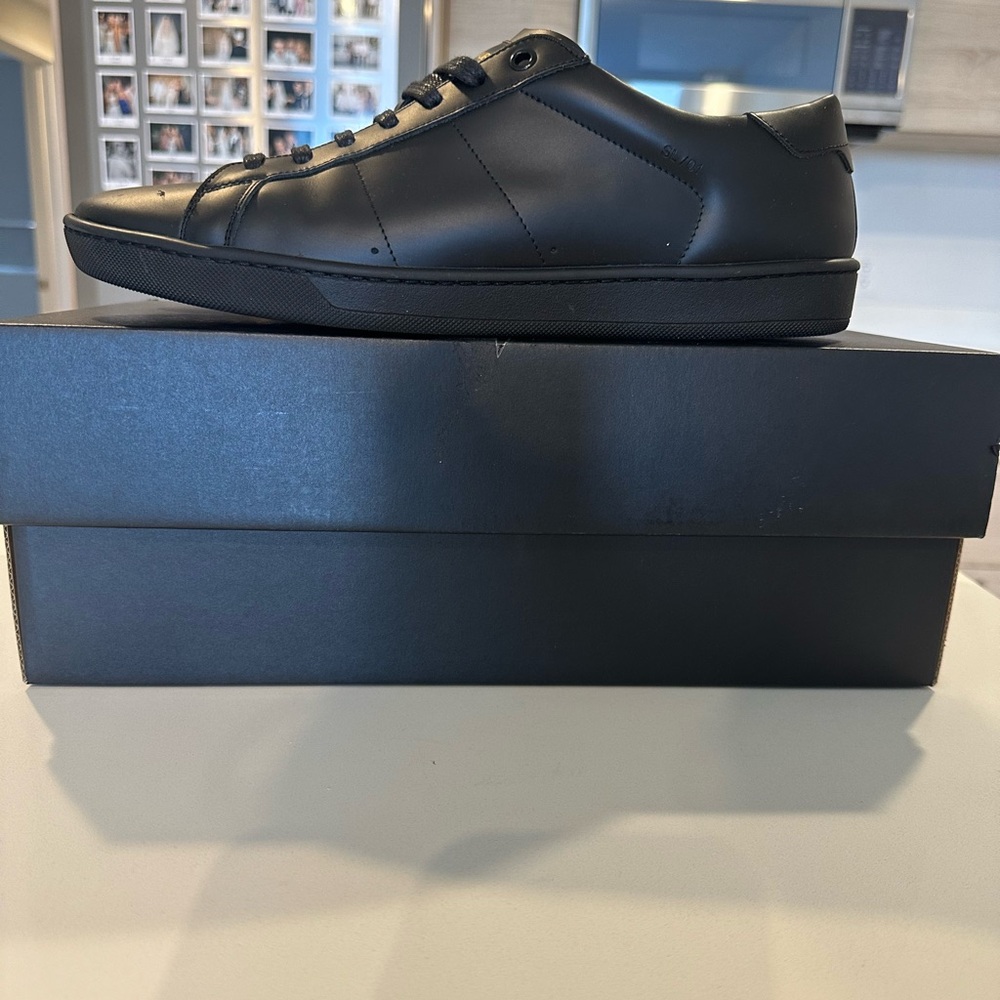 COPY - Saint Laurent low top sneakers - Picture 3 of 4